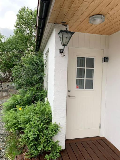 Moderne Og Fullt Utstyrt 3-rom Hageleilighet Sentrum Naer * Bergen