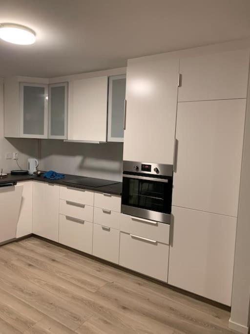 Moderne Og Fullt Utstyrt 3-rom Hageleilighet Sentrum Naer * Bergen